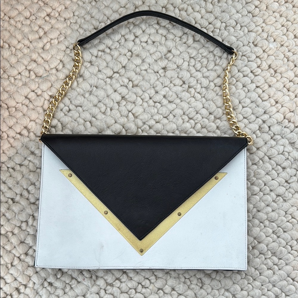 Dareen hakim Elegant Black and White Geometric Clutch with Gold Chain